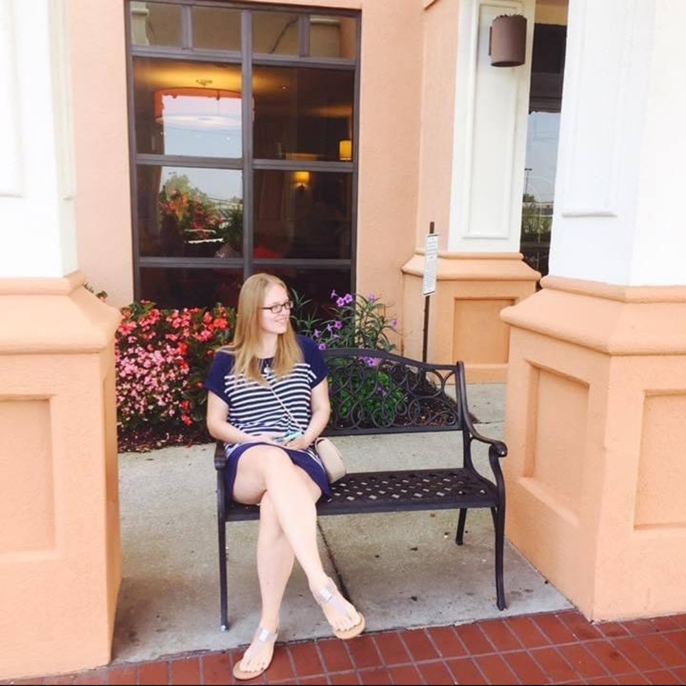 Meet your Posher, Renee